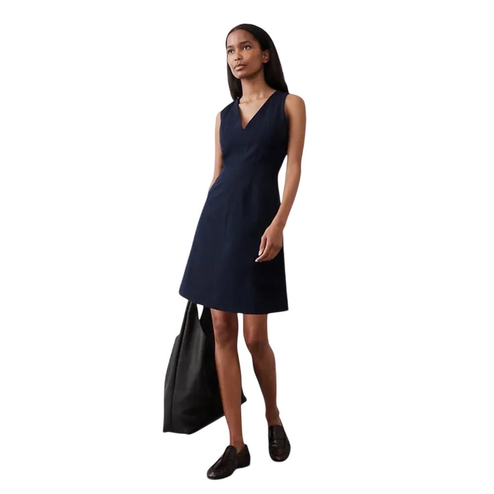 Banana Republic Navy Blue Sloan Seemed Bodice Mini V Neck Dress Size 12 Preppy